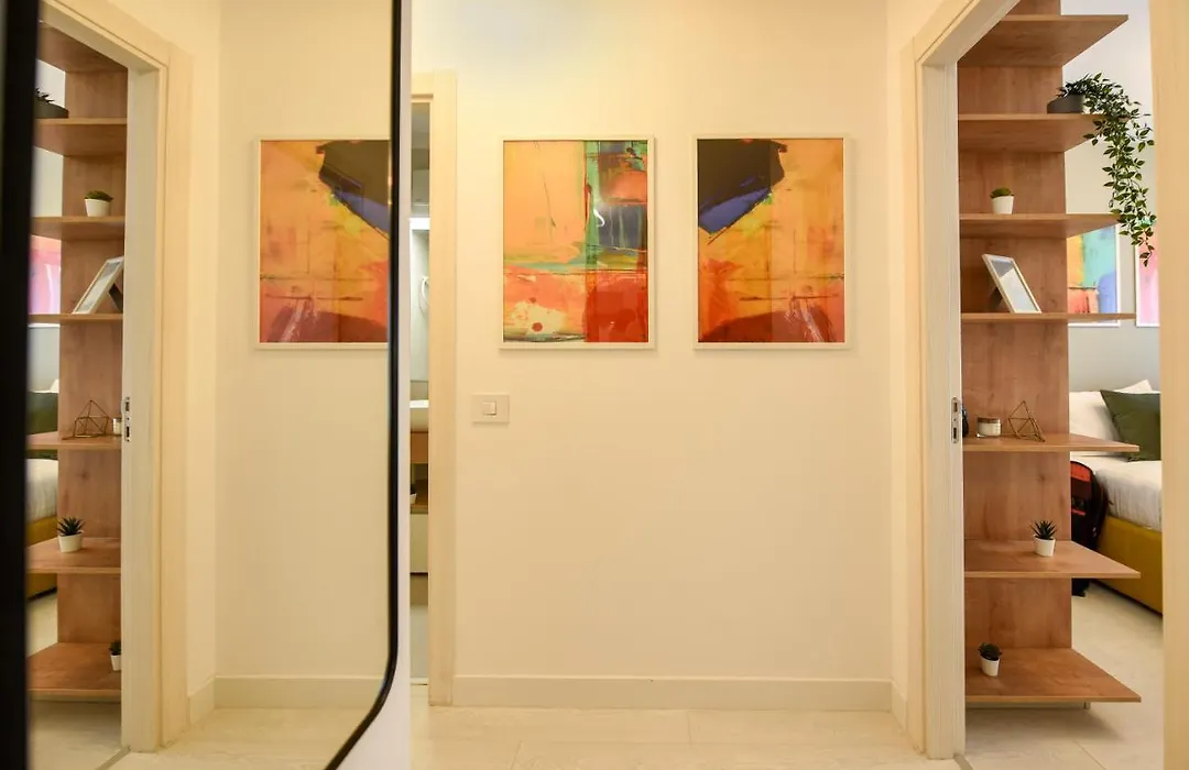 Colorful Fusion - Modern Apt At Romexpo-1